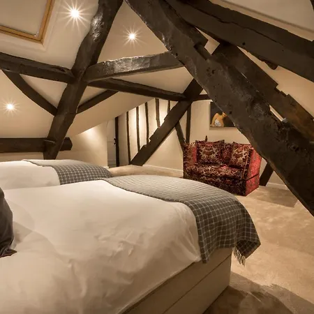 5 Bed In Lcc45