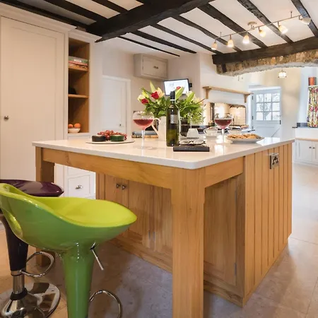5 Bed In Lcc45 *